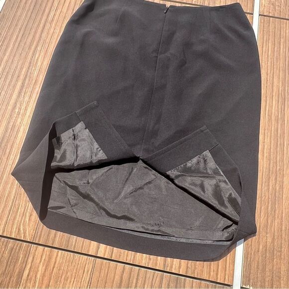 Ann Taylor Classic Black Pencil Skirt - Picture 5 of 6